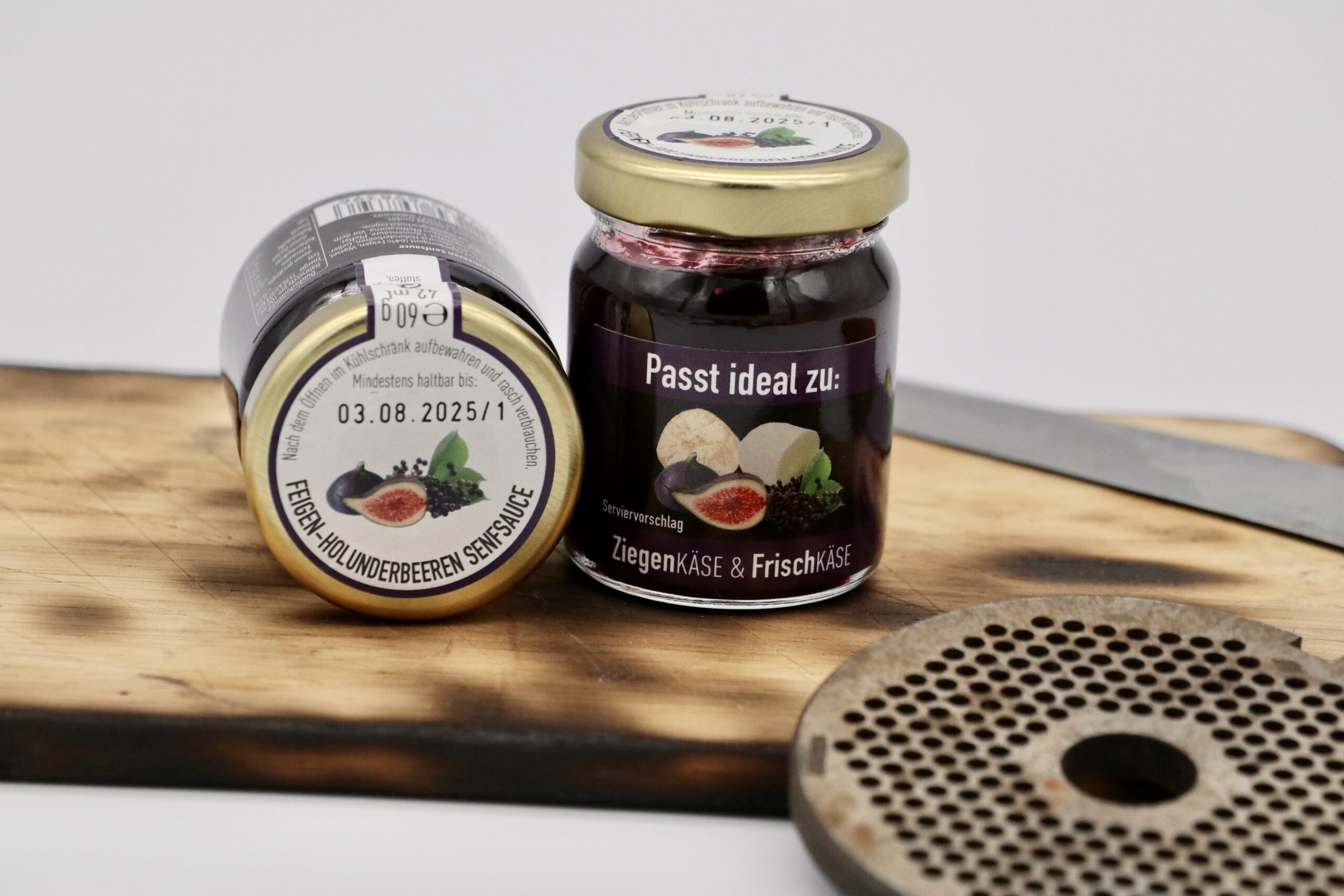 Feigen Holunderbeeren Senfsauce